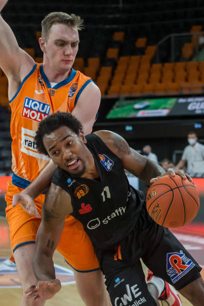 对于其他豪 对于其他豪