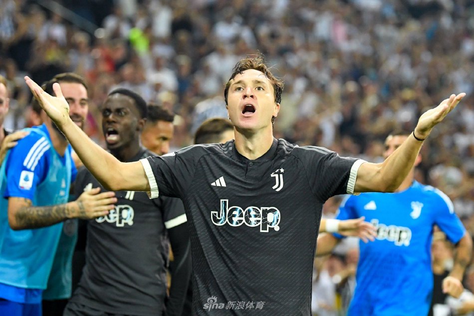 尔茨堡红牛 尔茨堡红牛